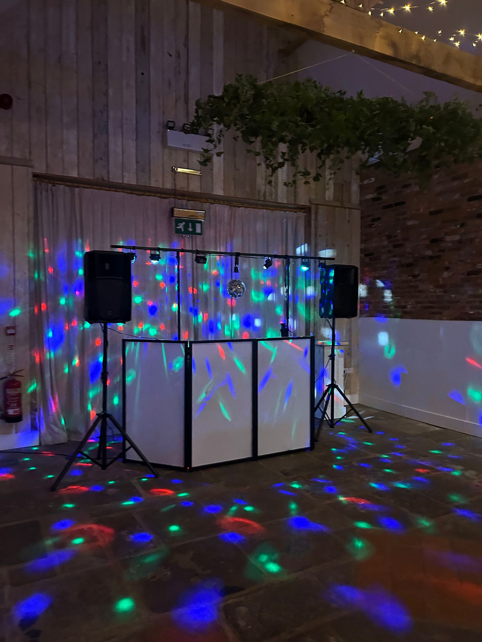 Evening shot of Silver Service Singers DJ Set-up